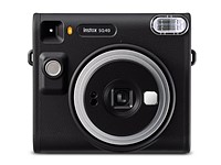 Fujifilm releases Instax SQ40 with square format and retro look
